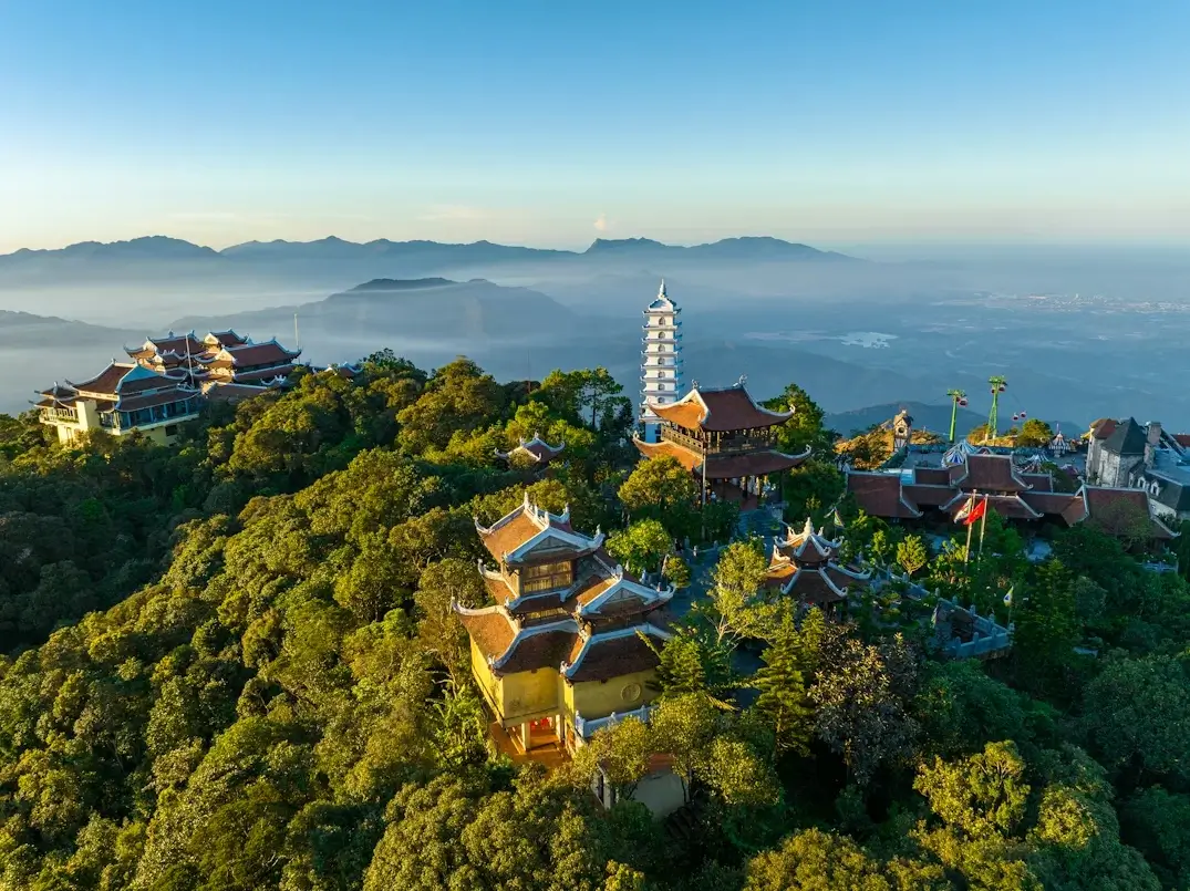 linh ung pagoda at ba na hills, da nang vietnam