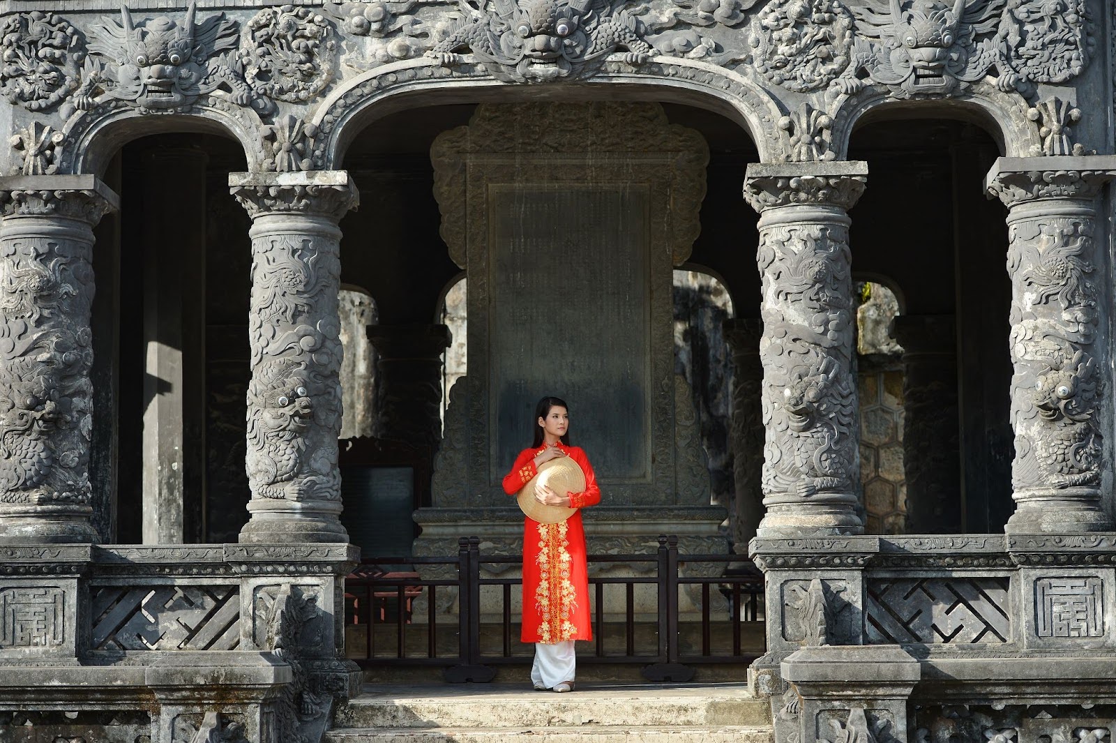 what to do in hue vietnam for culture lovers and history buffs